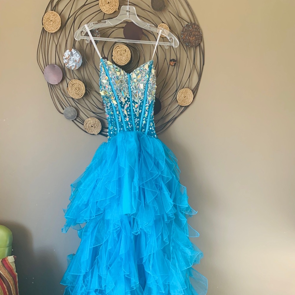 Playtime women’s prom dress size 8